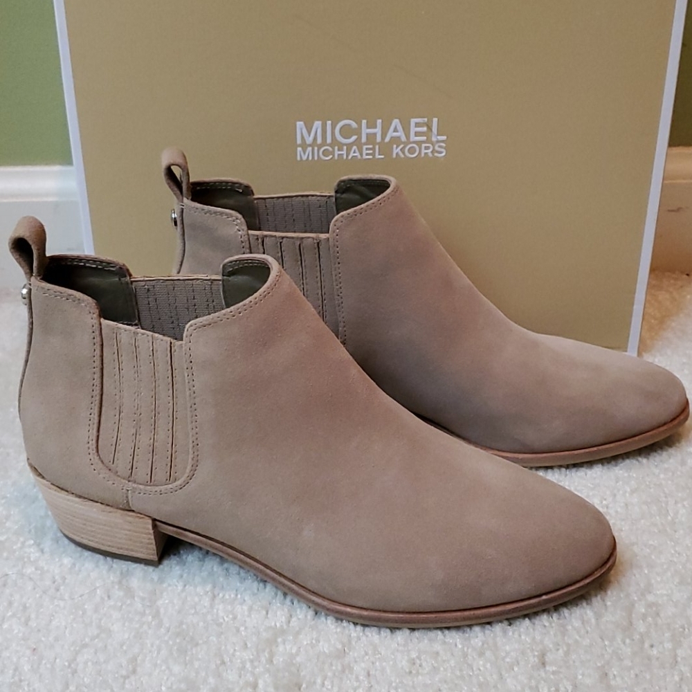 NEW Michael Kors Ankle Bootie